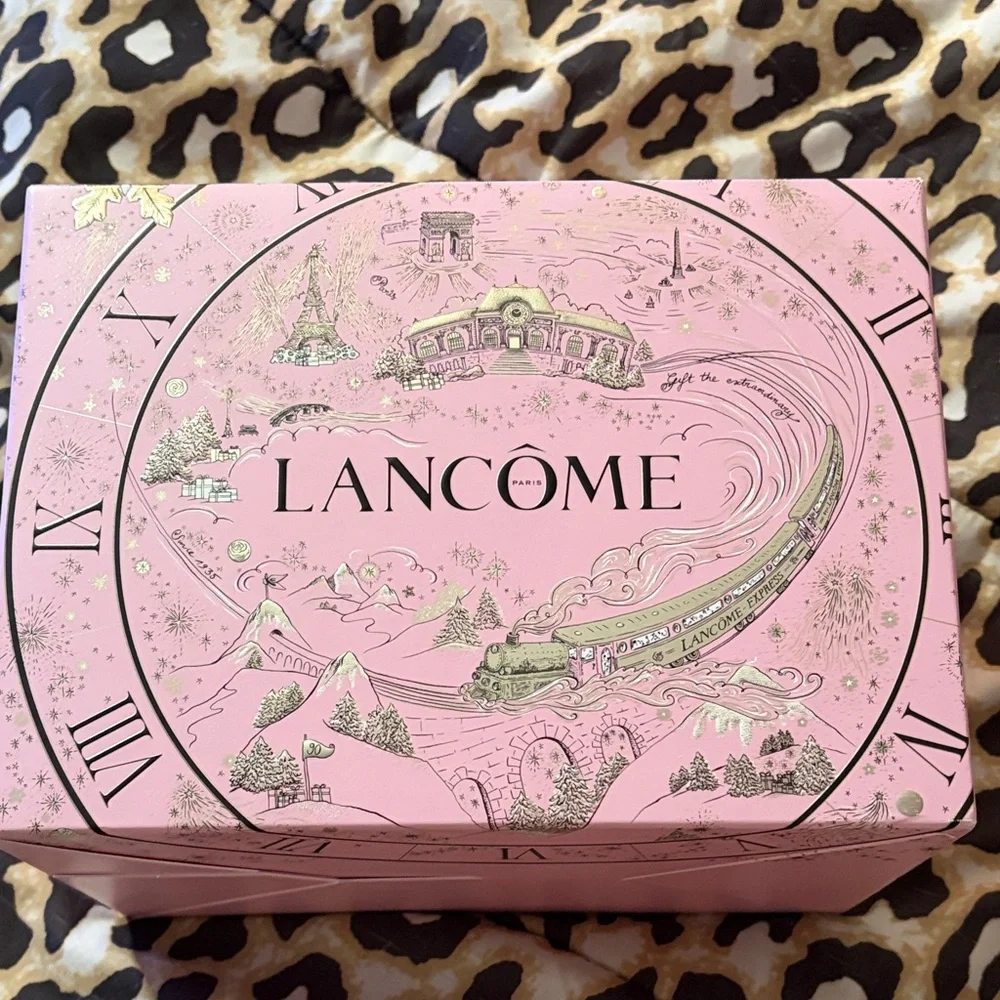 Lancôme Makeup and Skincare Set with Pink Case - Picture 3 of 5